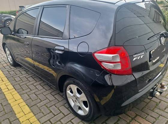 HONDA FIT 1.4 LX 16V FLEX 4P AUTOMÁTICO